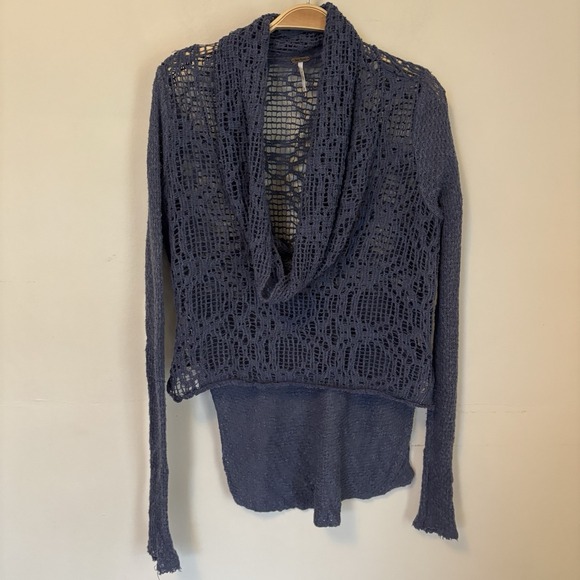 Free People Sweater Top Blouse XS Sheer Blue Drape Neck Boho Chic High Low - Picture 1 of 6